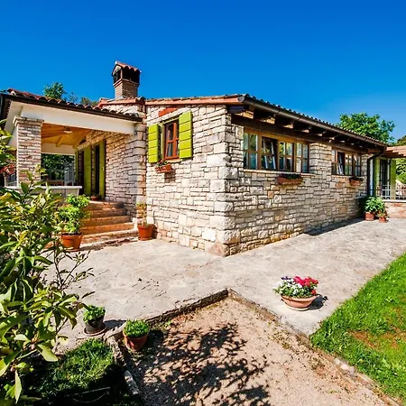 Antica Villa *